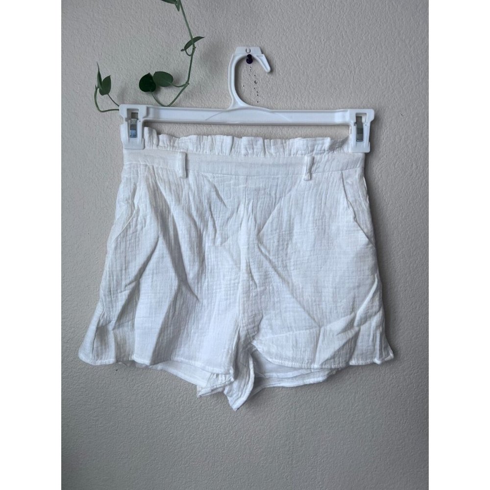 Lulus Womens XS Shorts  Friendship White Paperbag Waist  NWOT